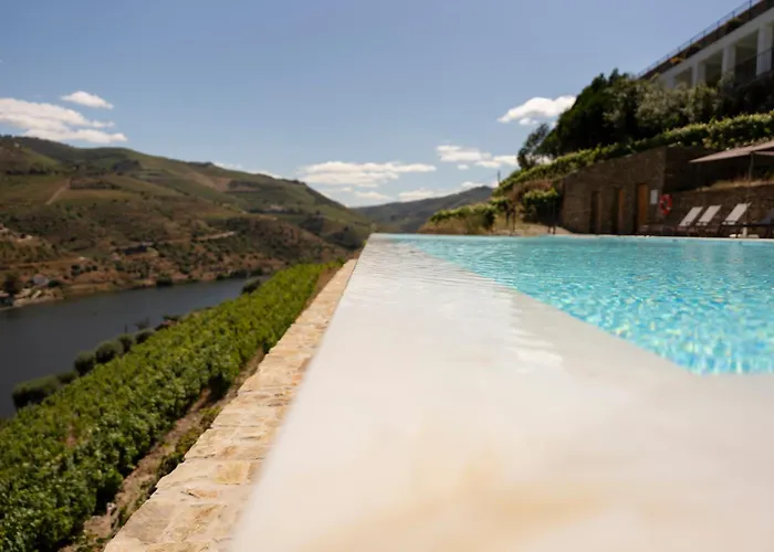 Vine House - Quinta São Luiz